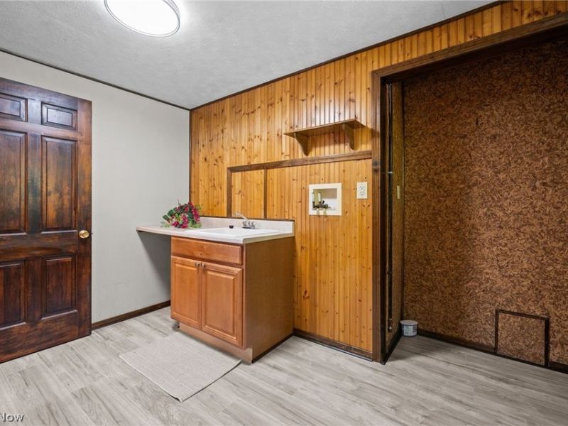644 Irving Park Boulevard, Sheffield Lake, OH 44054 Photo 16