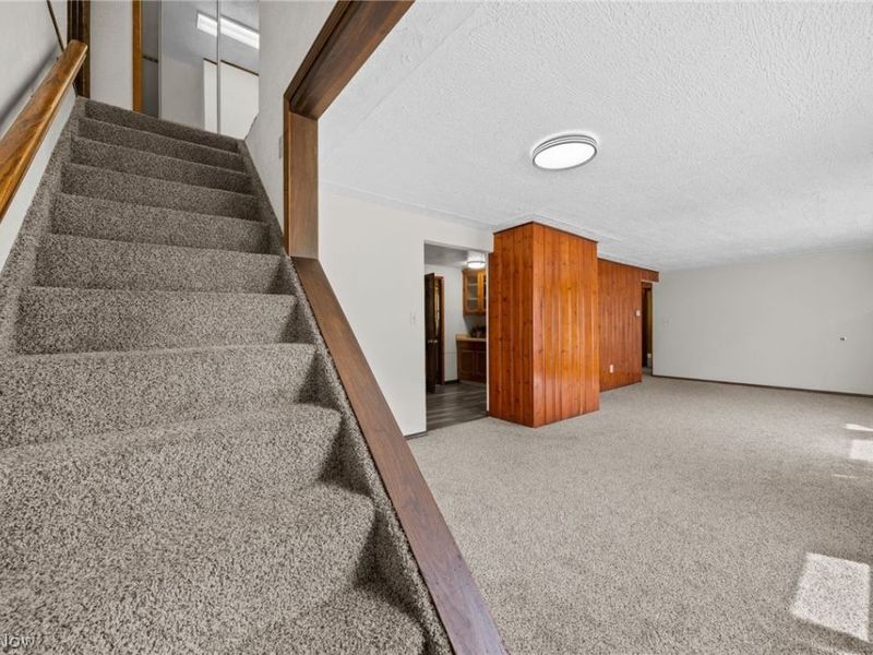 644 Irving Park Boulevard, Sheffield Lake, OH 44054 Photo 19