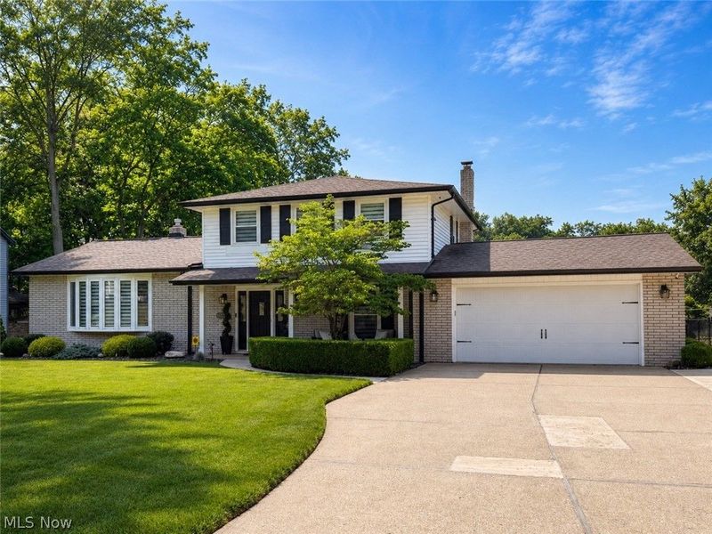 8124 Forest Court N, North Royalton, OH 44133 Photo 1