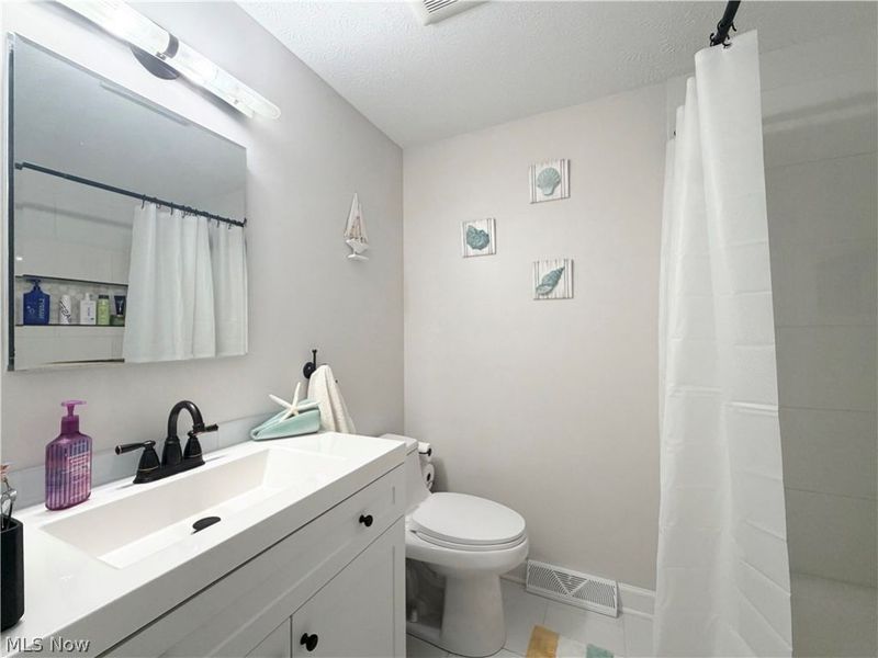 8124 Forest Court N, North Royalton, OH 44133 Photo 23