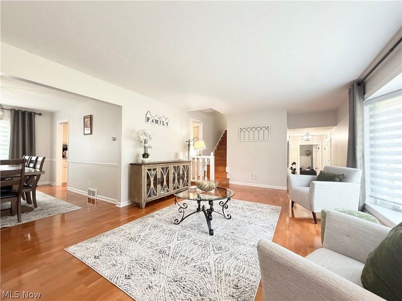 8124 Forest Court N, North Royalton, OH 44133 Photo 5