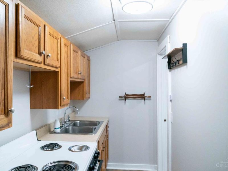 21 N E Street, Hamilton, OH 45013 Photo 15