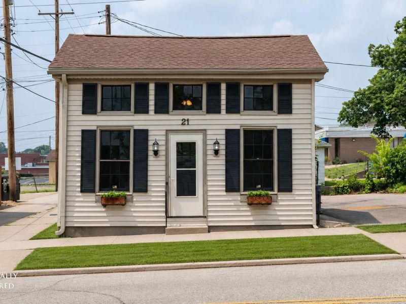 21 N E Street, Hamilton, OH 45013 Photo 2