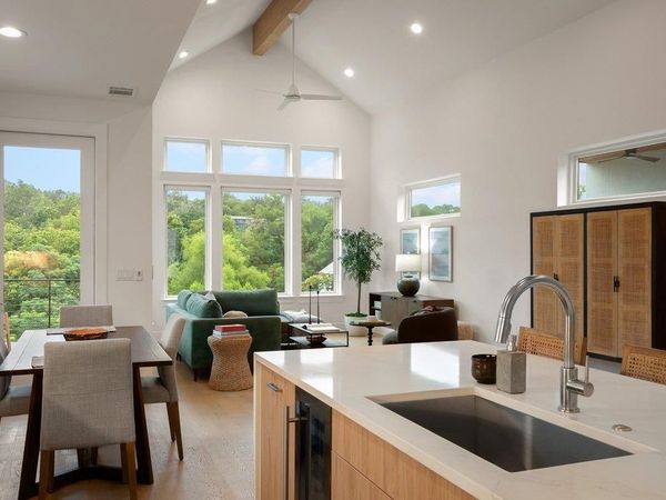 900 S 2nd ST , Unit 3, Austin, TX 78704