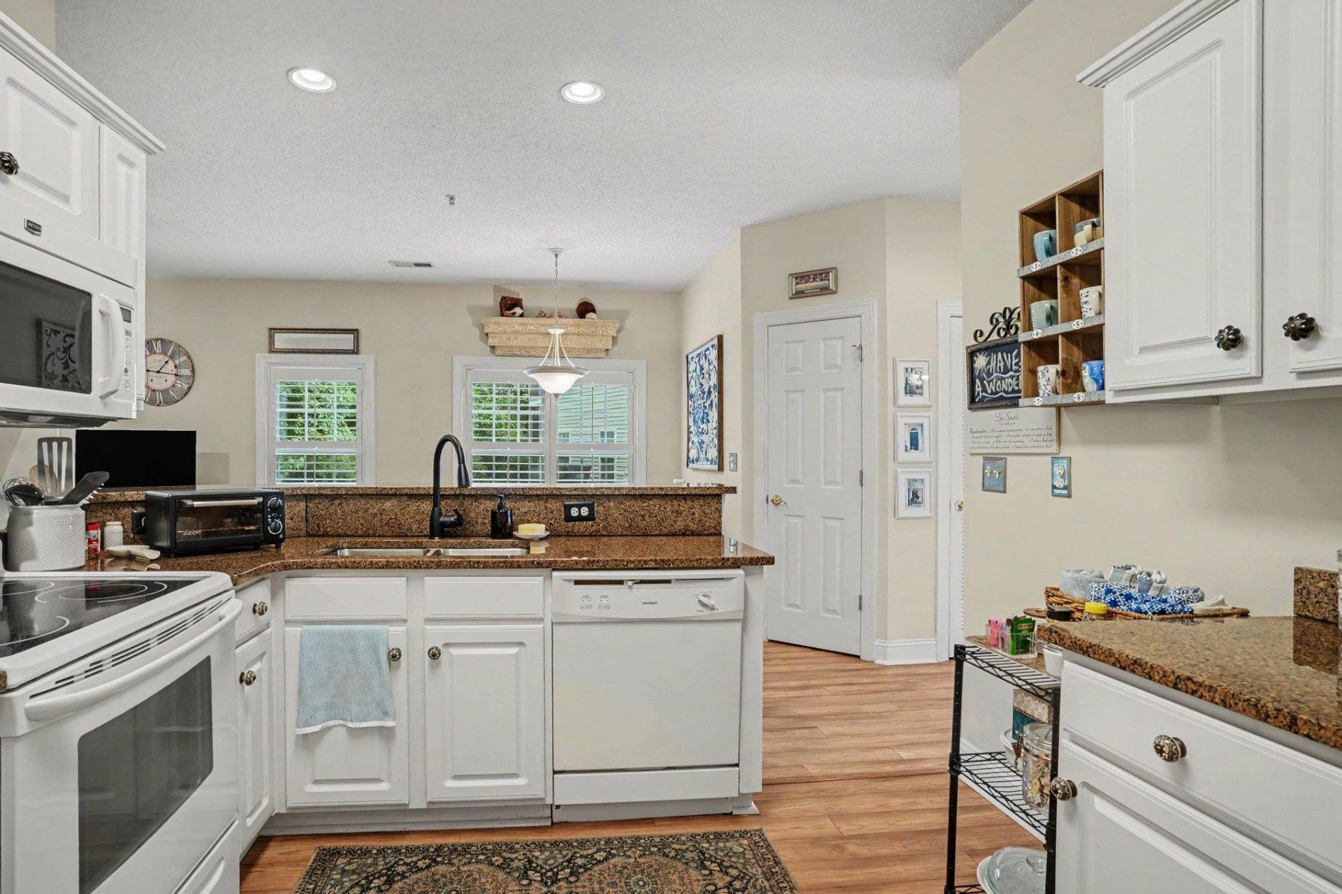 5050 Belleglen Ct.  Photo 15