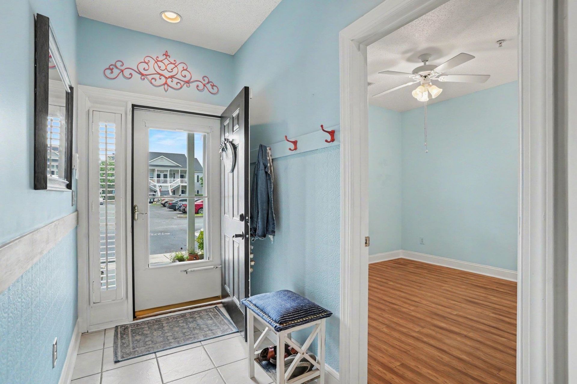 5050 Belleglen Ct.  Photo 4