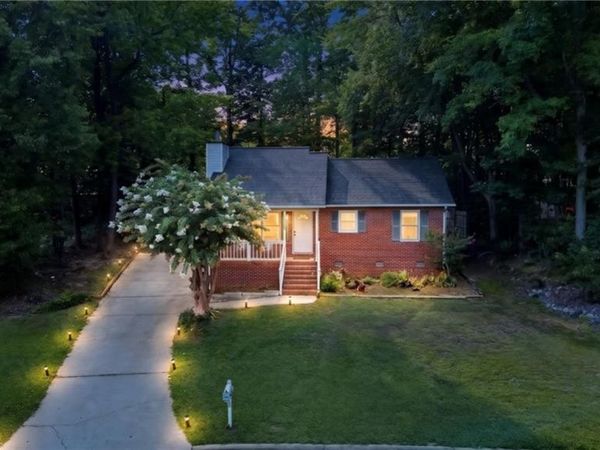 2305 Kingwood Court , High Point, NC 27265