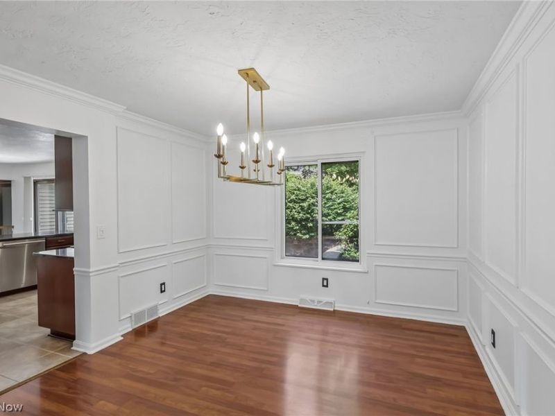 16932 Willow Wood Drive, Strongsville, OH 44136 Photo 8