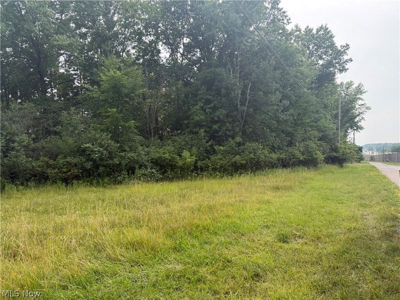 N East River Road, Lake Milton, OH 44429 Photo 15