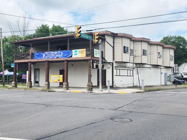 669 Washington Avenue , Jermyn, PA 18433