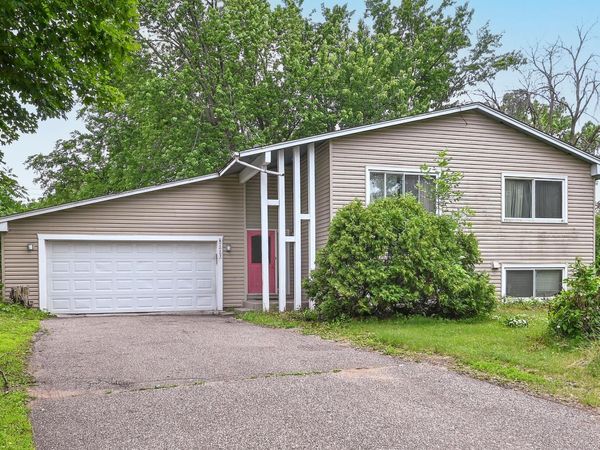 8117 Sunkist Circle, Brooklyn Park, MN 55444
