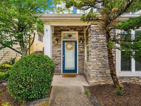 1366 Brookhaven Village Circle NE, Atlanta, GA 30319