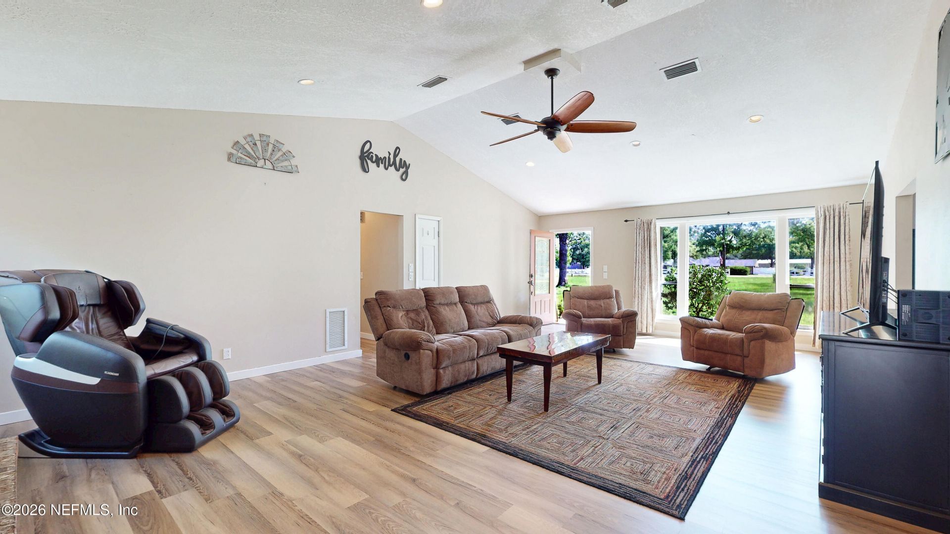 4201 Sidewinder Trail, Middleburg, FL 32068 Photo