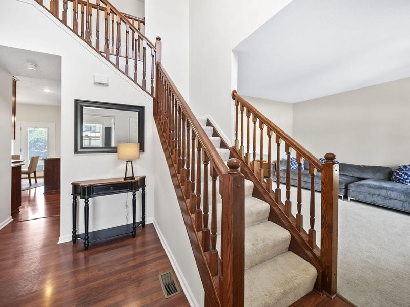 4188 Hoffman Farms Drive , Hilliard, OH 43026 Photo 10