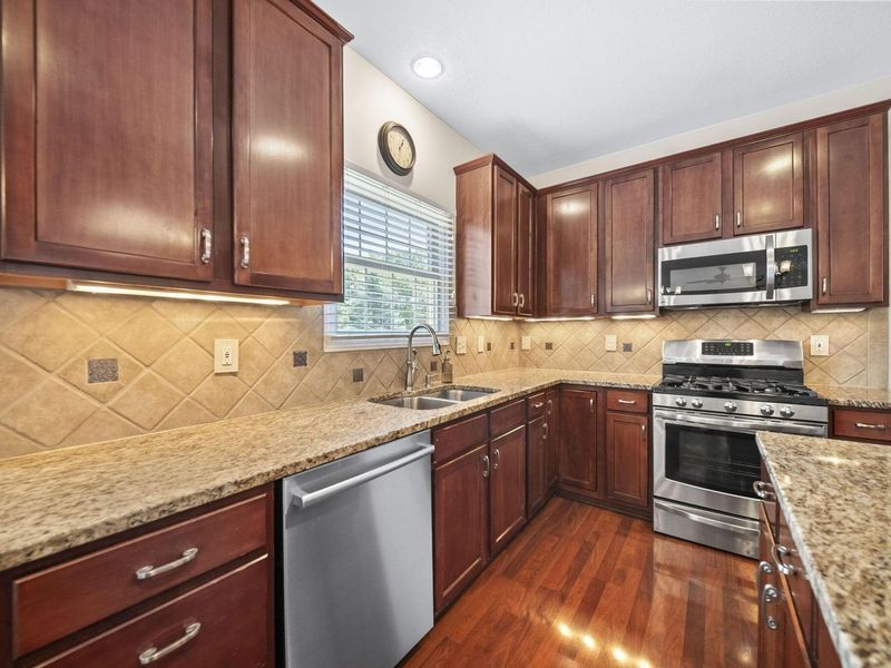 4188 Hoffman Farms Drive , Hilliard, OH 43026 Photo 13