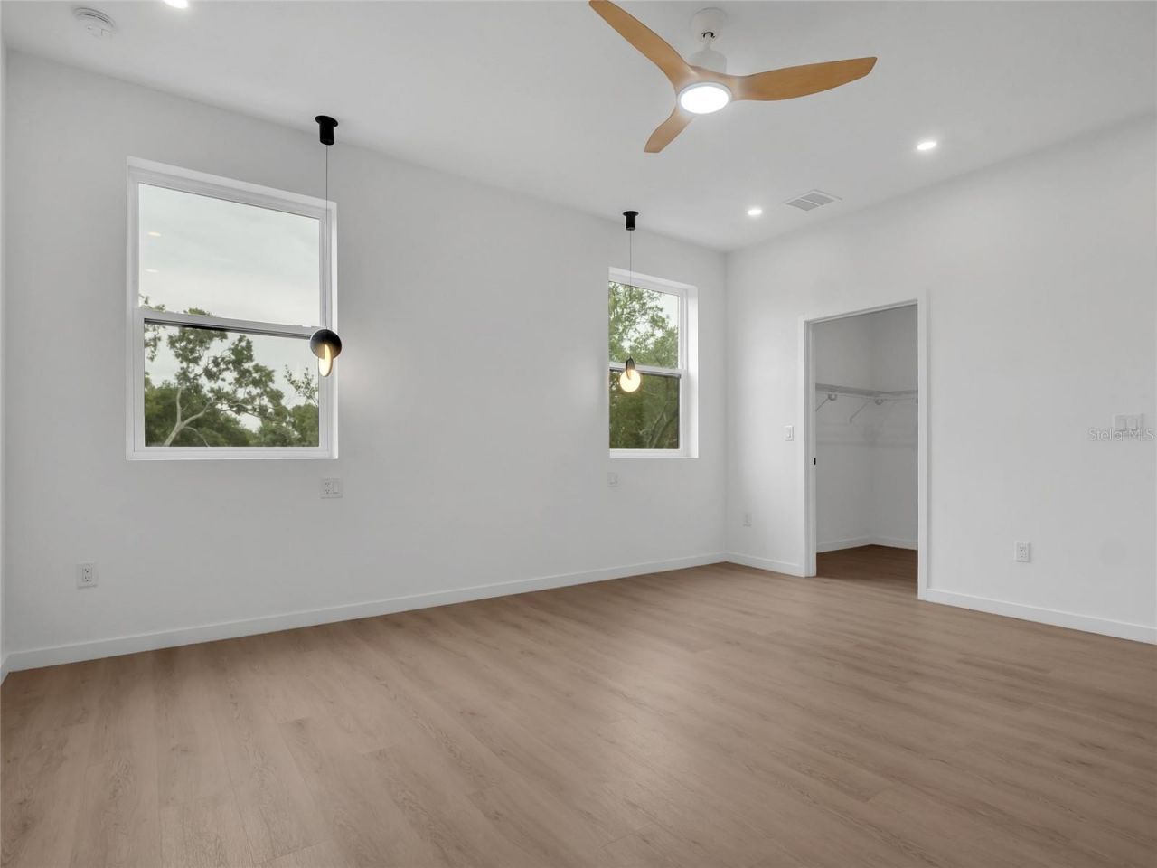 2114 4th Street S, Unit 7, Saint Petersburg, FL 33705 Photo