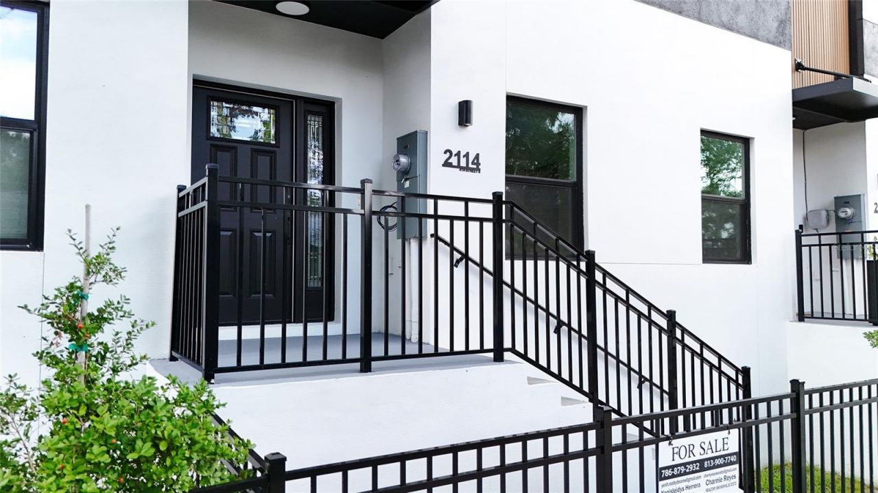 2114 4th Street S, Unit 7, Saint Petersburg, FL 33705 Photo