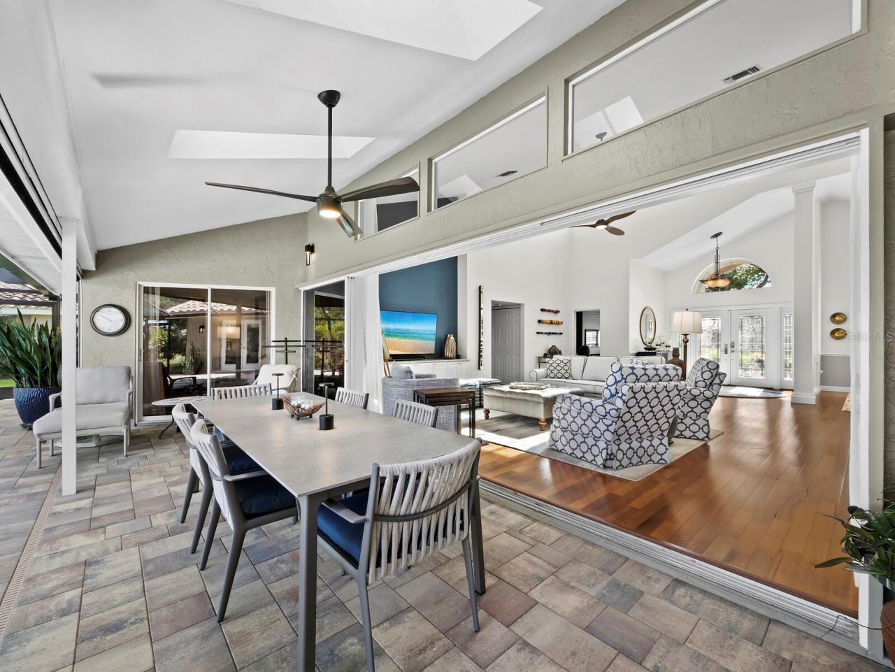 8314 Cypress Hollow Drive, Sarasota, FL 34238 Photo