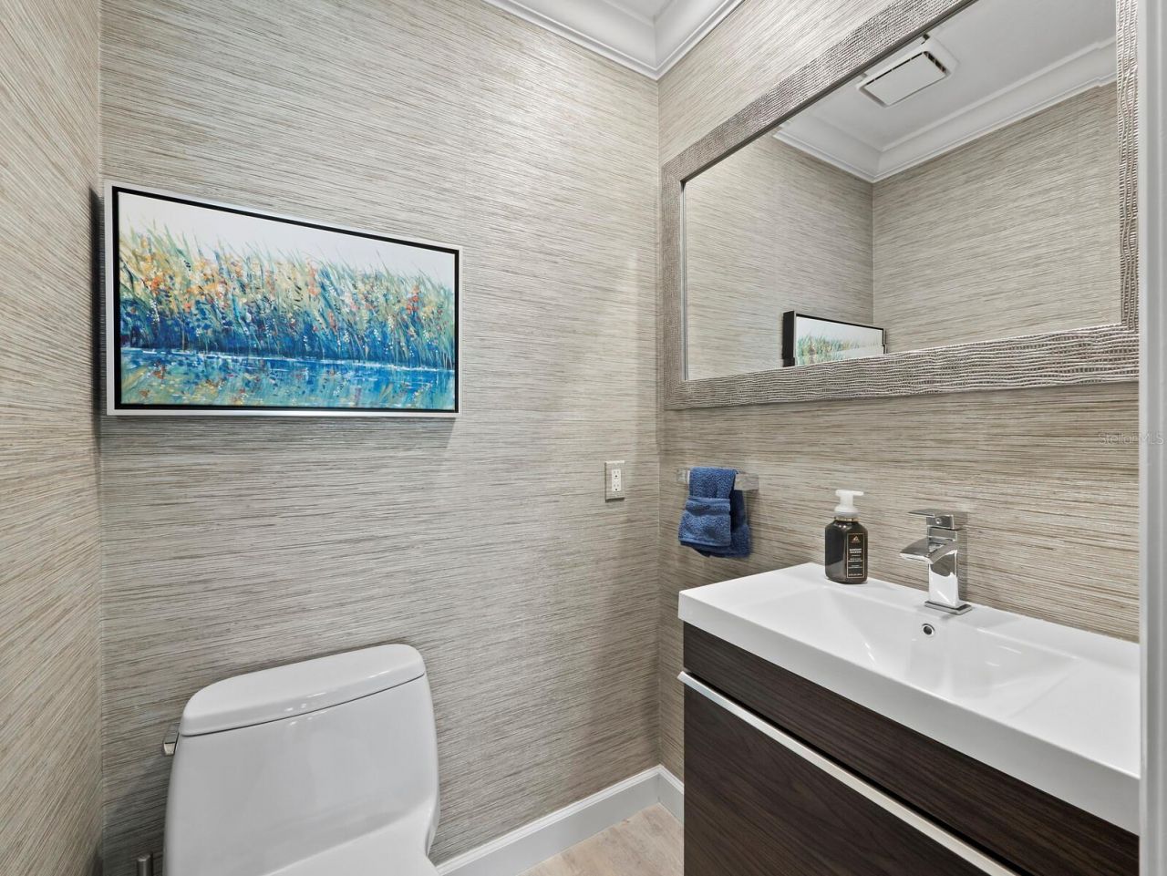 8314 Cypress Hollow Drive, Sarasota, FL 34238 Photo
