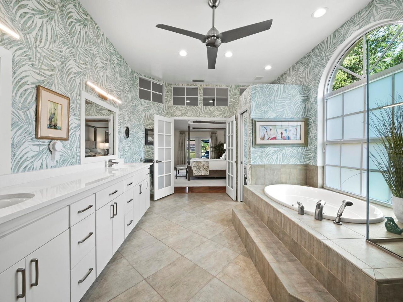 8314 Cypress Hollow Drive, Sarasota, FL 34238 Photo