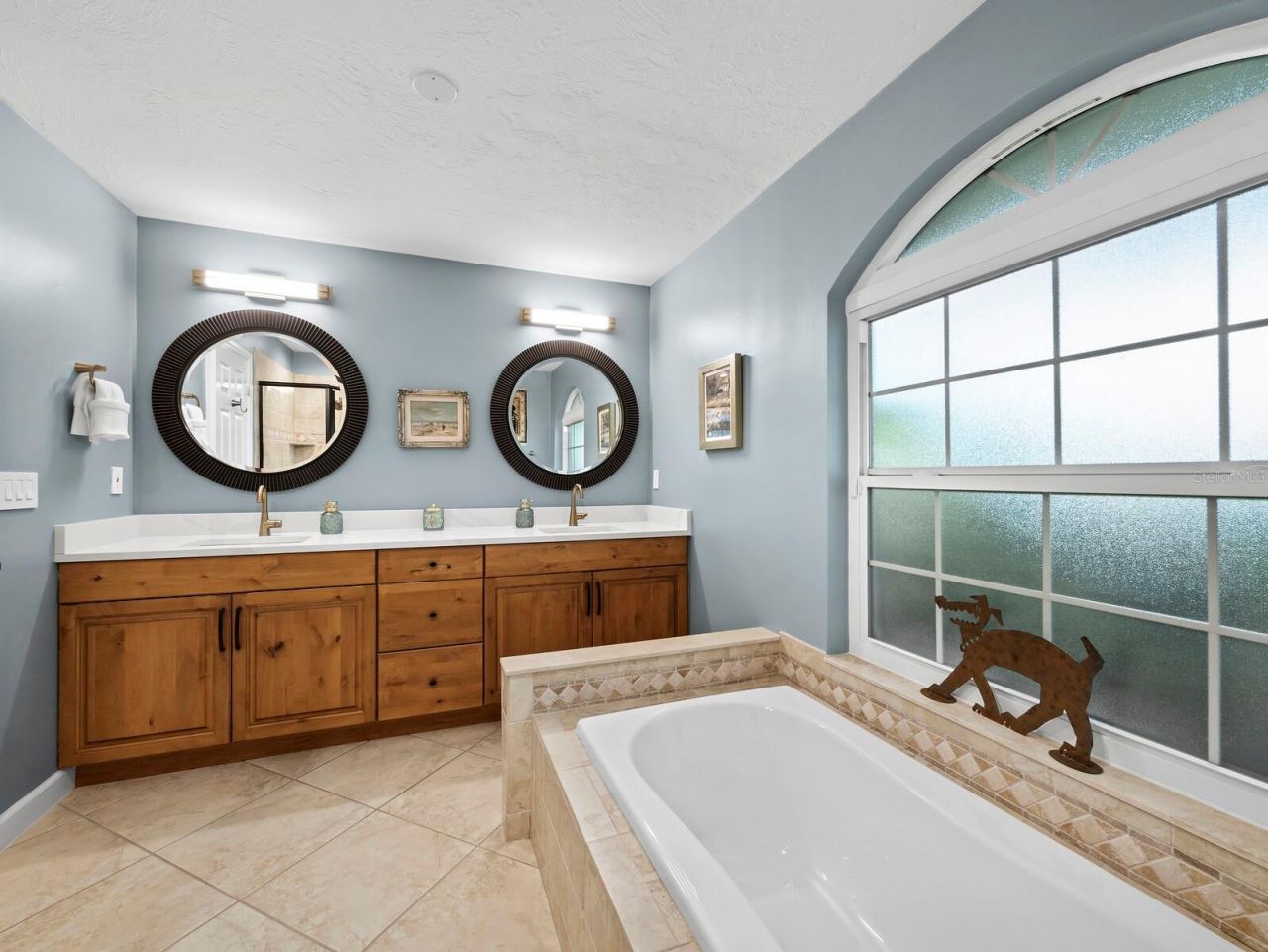 8314 Cypress Hollow Drive, Sarasota, FL 34238 Photo