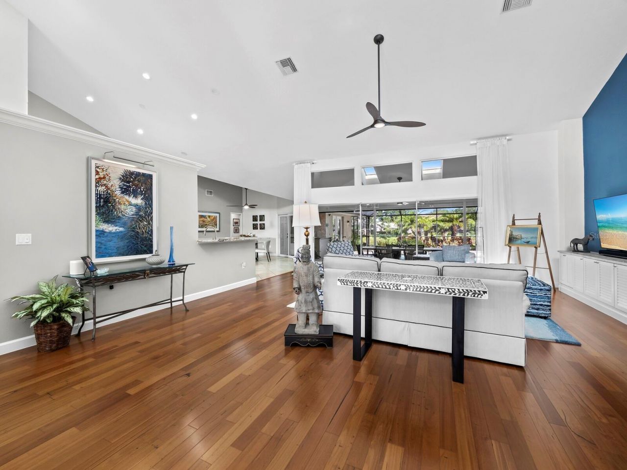 8314 Cypress Hollow Drive, Sarasota, FL 34238 Photo