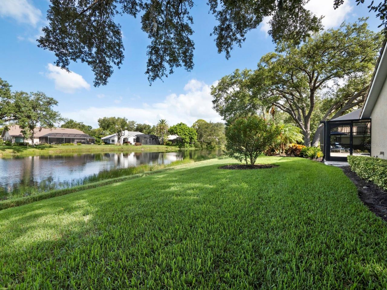 8314 Cypress Hollow Drive, Sarasota, FL 34238 Photo
