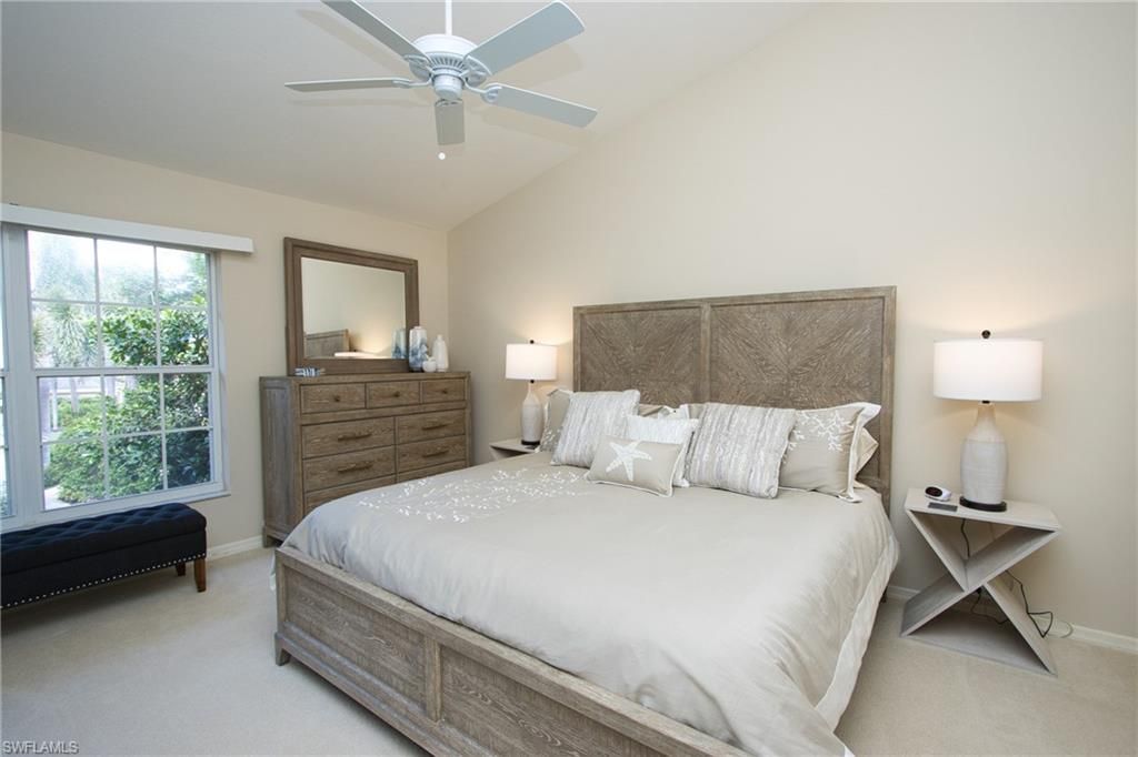 5637 Turtle Bay Dr, Unit II-22, Naples, FL 34108 Photo