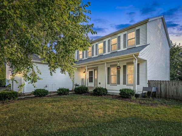 1917 Chestnut Grove Drive, Plainfield, IL 60586