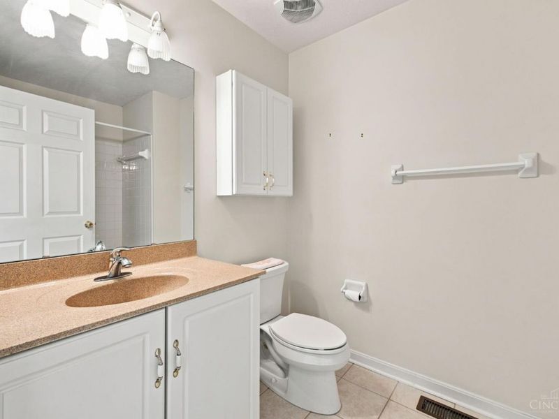 320 Gatehouse Court, Monroe, OH 45050 Photo 26