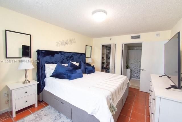 1621 Collins Ave, Unit 205, Miami Beach, FL 33139 Photo