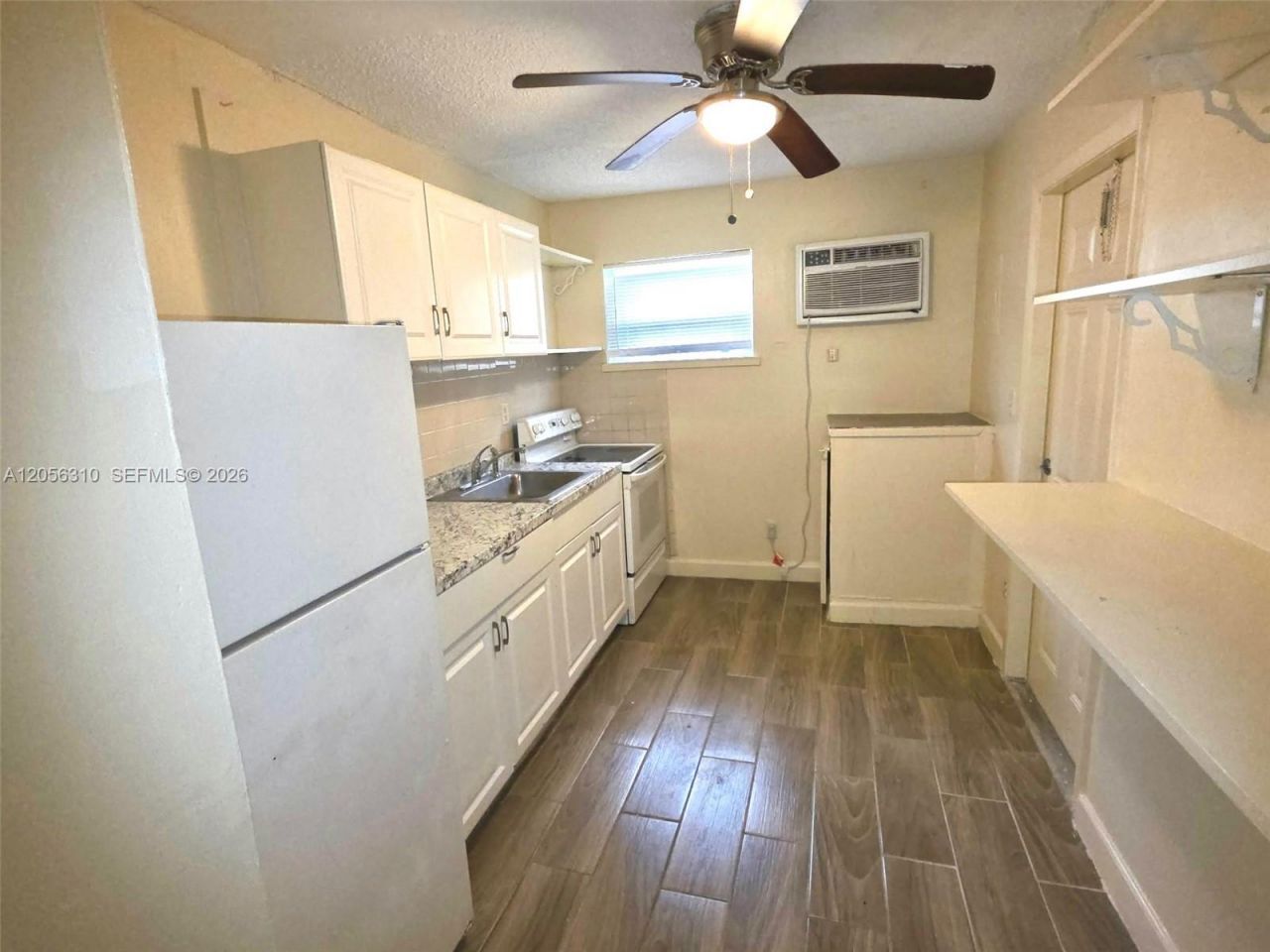 2930 NW 8th St, Fort Lauderdale, FL 33311 Photo