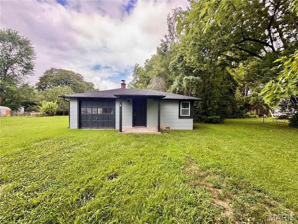6 Irma Lane , Fairview Heights, IL 62208