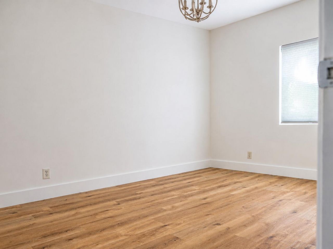 819 NE 2nd Court, Hallandale Beach, FL 33009 Photo