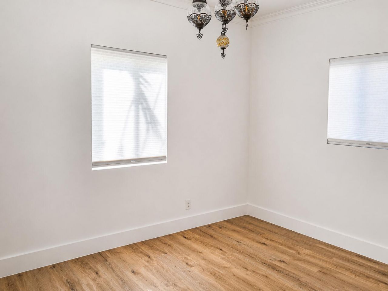 819 NE 2nd Court, Hallandale Beach, FL 33009 Photo