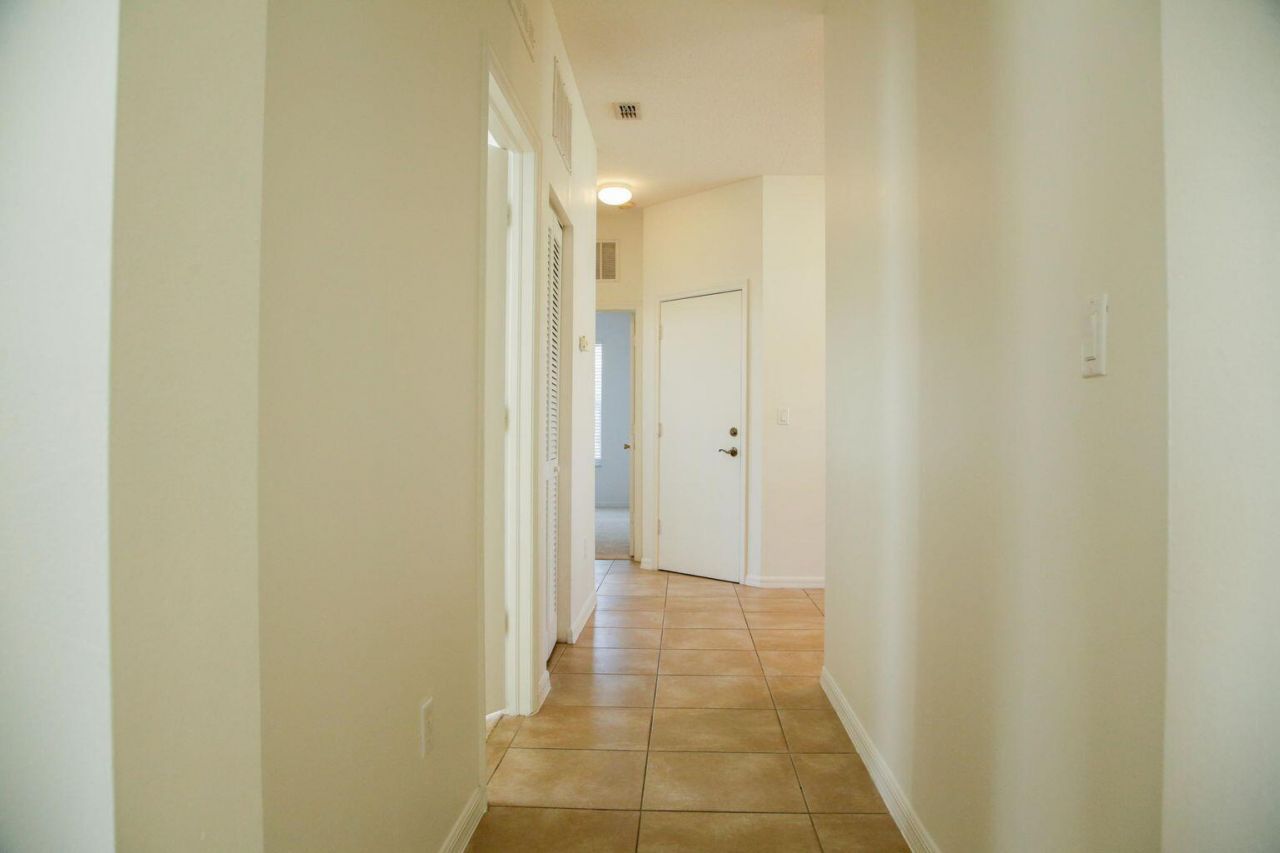 9772 SW Glenbrook Drive, Port Saint Lucie, FL 34987 Photo