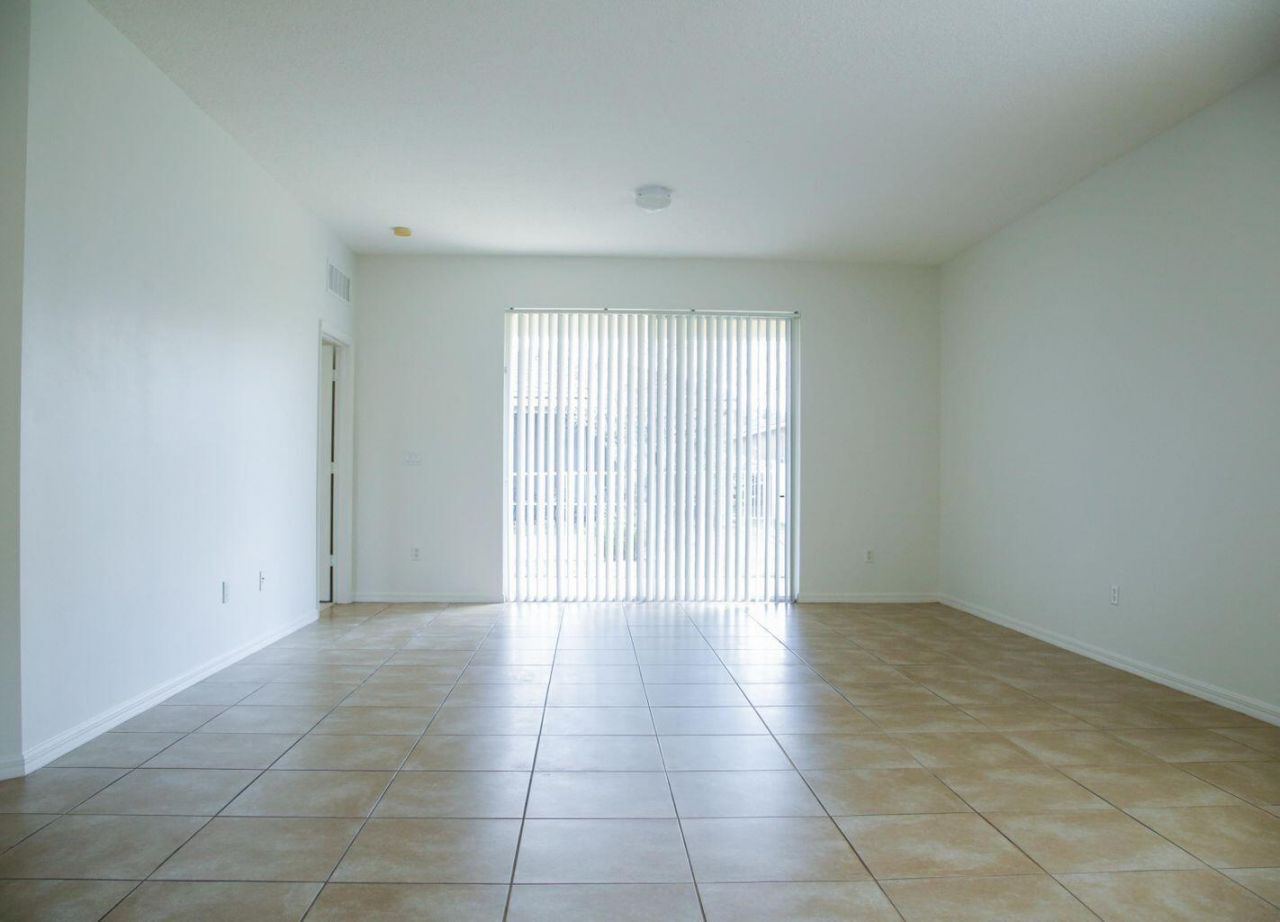 9772 SW Glenbrook Drive, Port Saint Lucie, FL 34987 Photo
