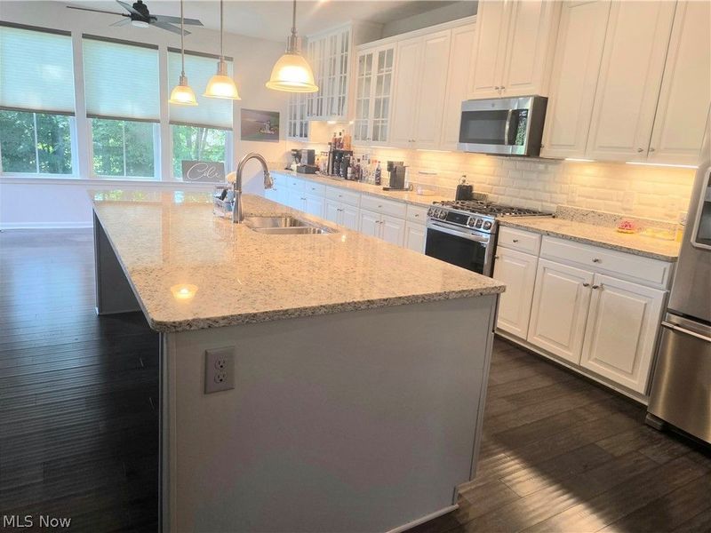 2760 Fairview Drive, Avon, OH 44011 Photo 8
