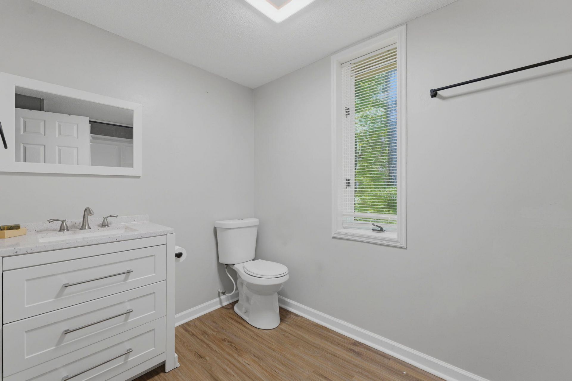 303 Woodbridge Road Photo 27