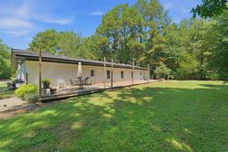 303 Woodbridge Road photo 4