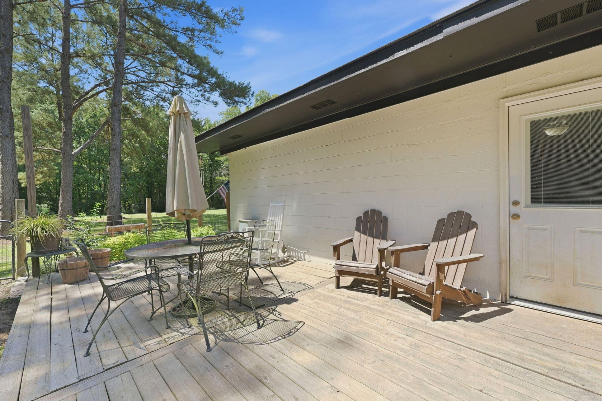 303 Woodbridge Road Photo 35