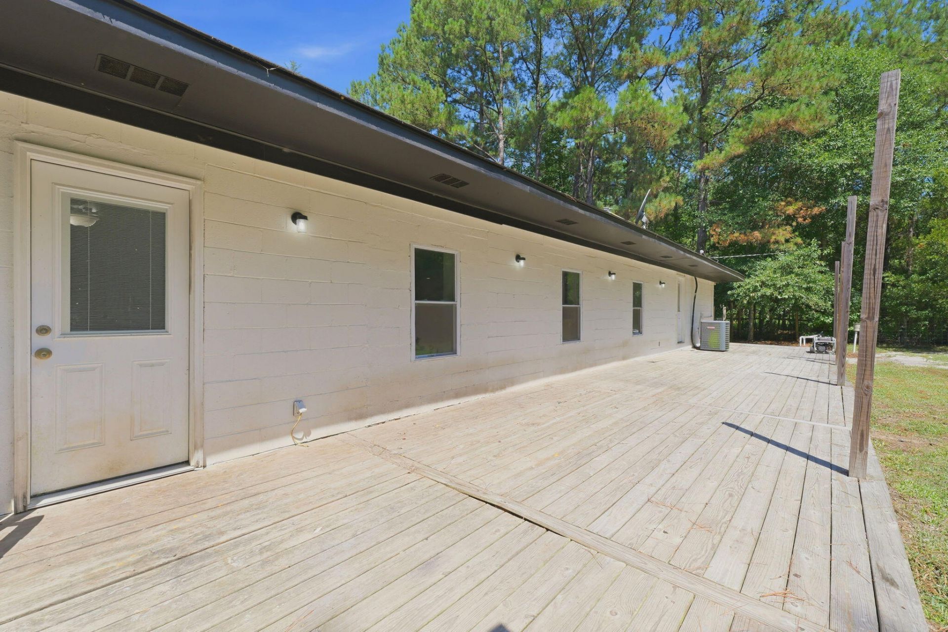 303 Woodbridge Road Photo 36