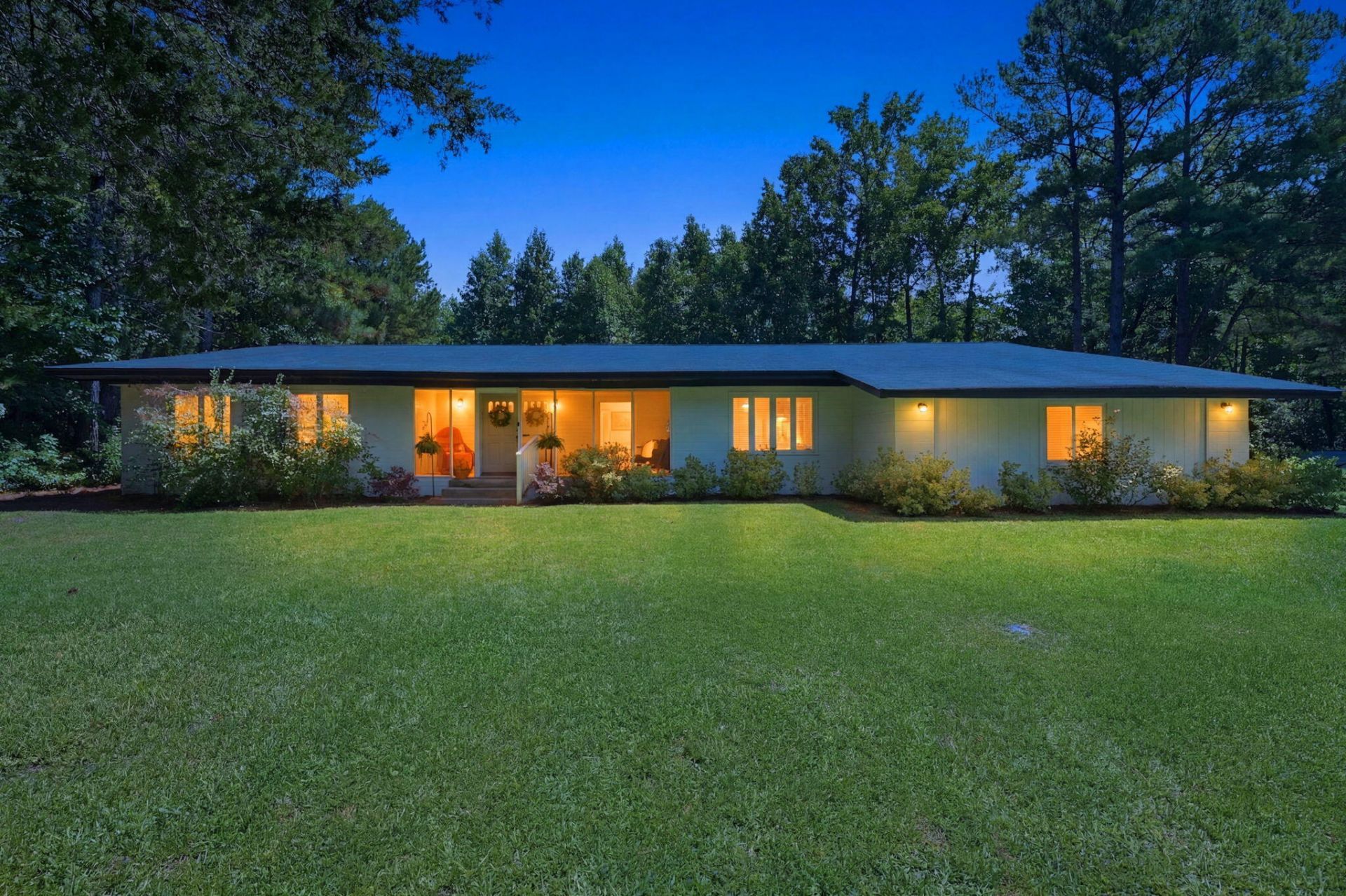 303 Woodbridge Road Photo 42