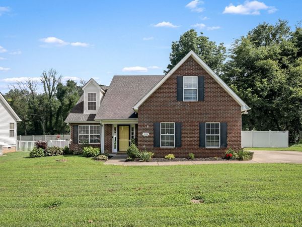 3434 Leslie Ln , Murfreesboro, TN 37128