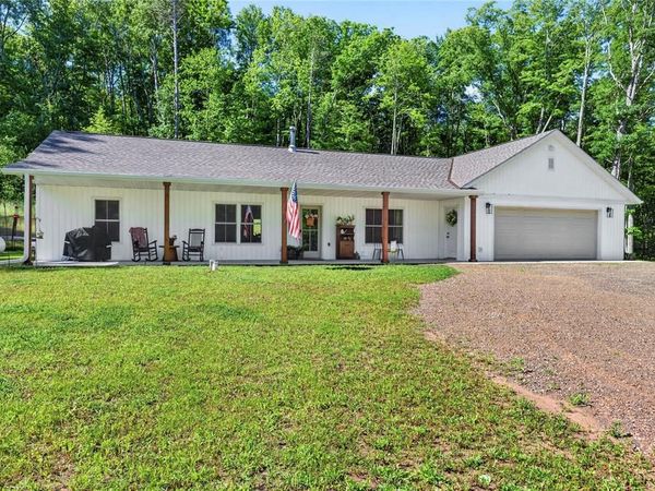 W4855 2nd Avenue, Spooner, WI 54801