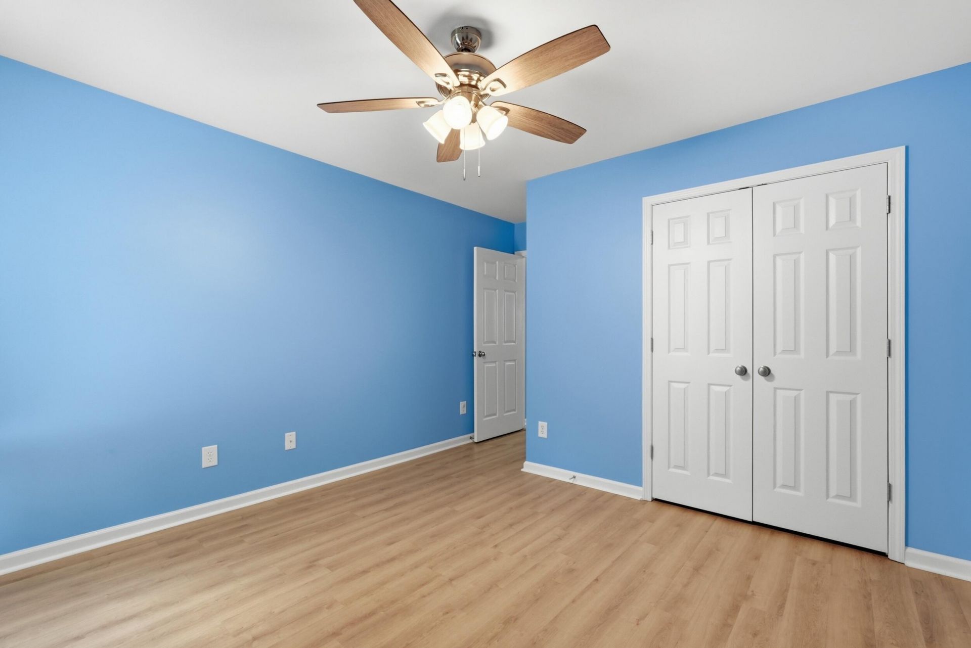 502 Fellers Court Photo 30
