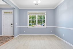 502 Fellers Court photo 4