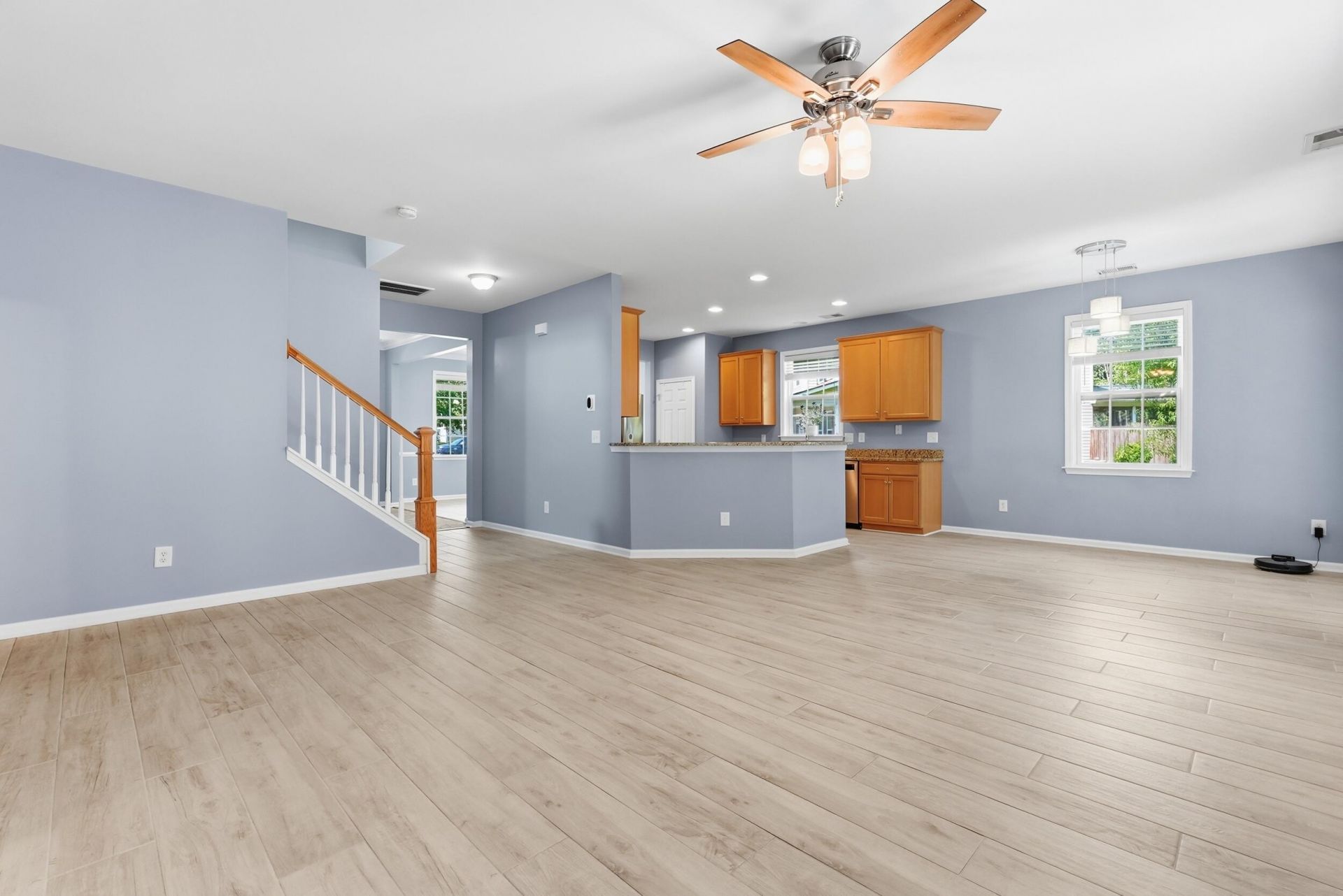 502 Fellers Court Photo 8