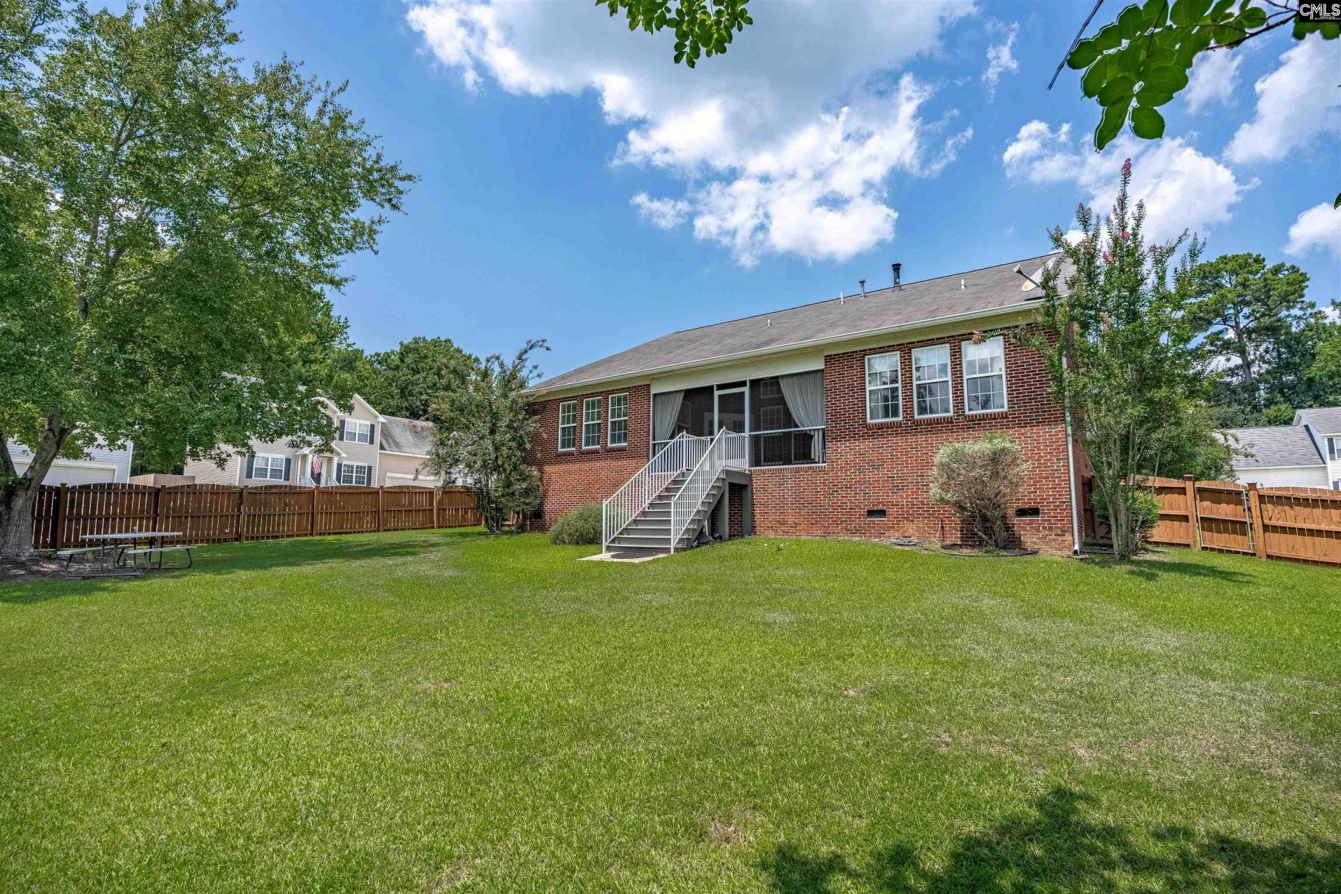 425 Keowee Drive  Photo 22