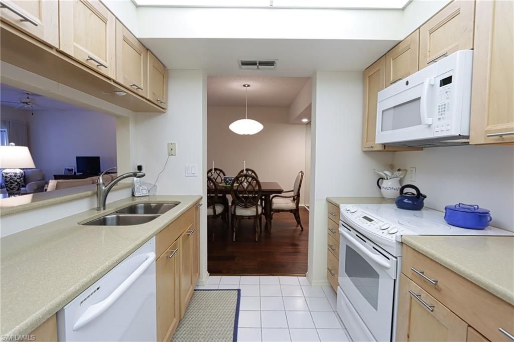 765 Willowbrook Dr, Unit 1503, Naples, FL 34108 Photo